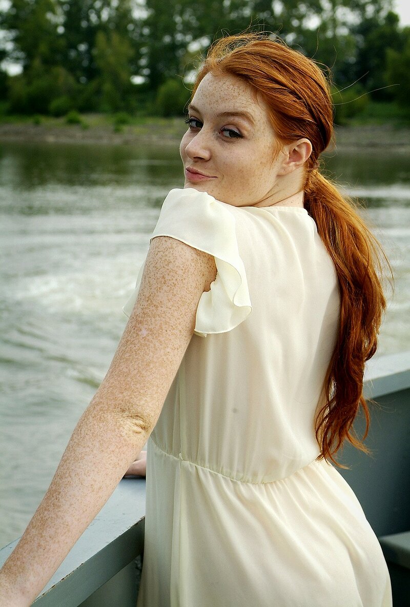 Полина, 19 лет, 0 размер груди